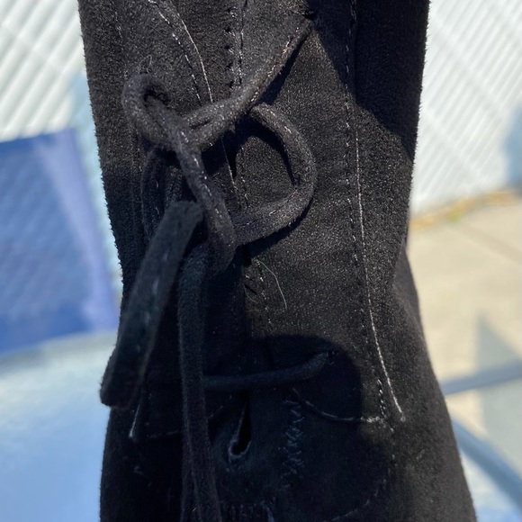 Marc Fisher Over The Knee Faux Suede Boots w/ties - Picture 5 of 16